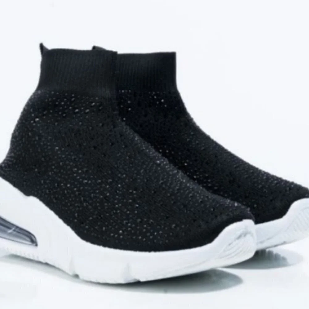 SYNTHETIC UPPER ZIPPER CLOSURE POINTY TOE